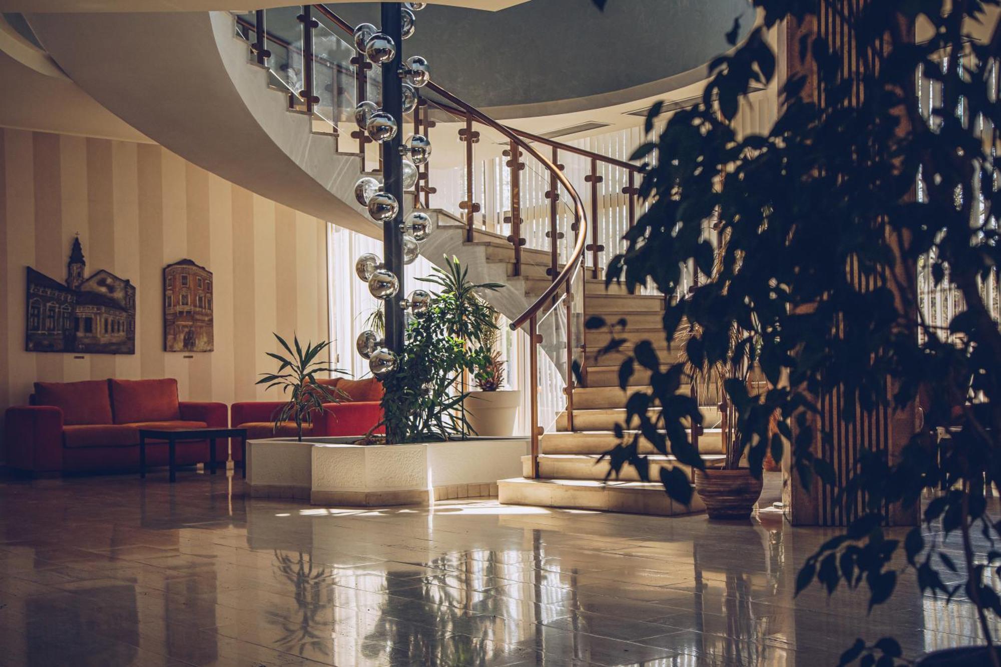 Hotel Srbija Vârşeţ Exterior foto