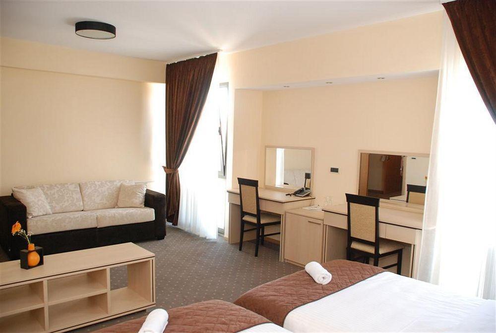 Hotel Srbija Vârşeţ Exterior foto